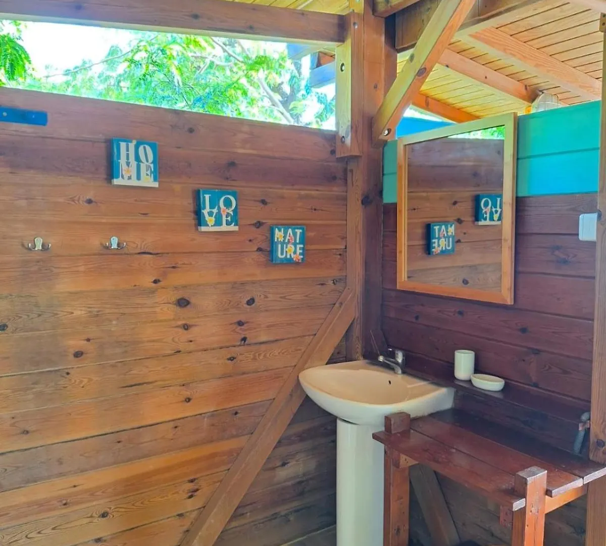 Gites Les Calebassiers Deshaies Holiday home